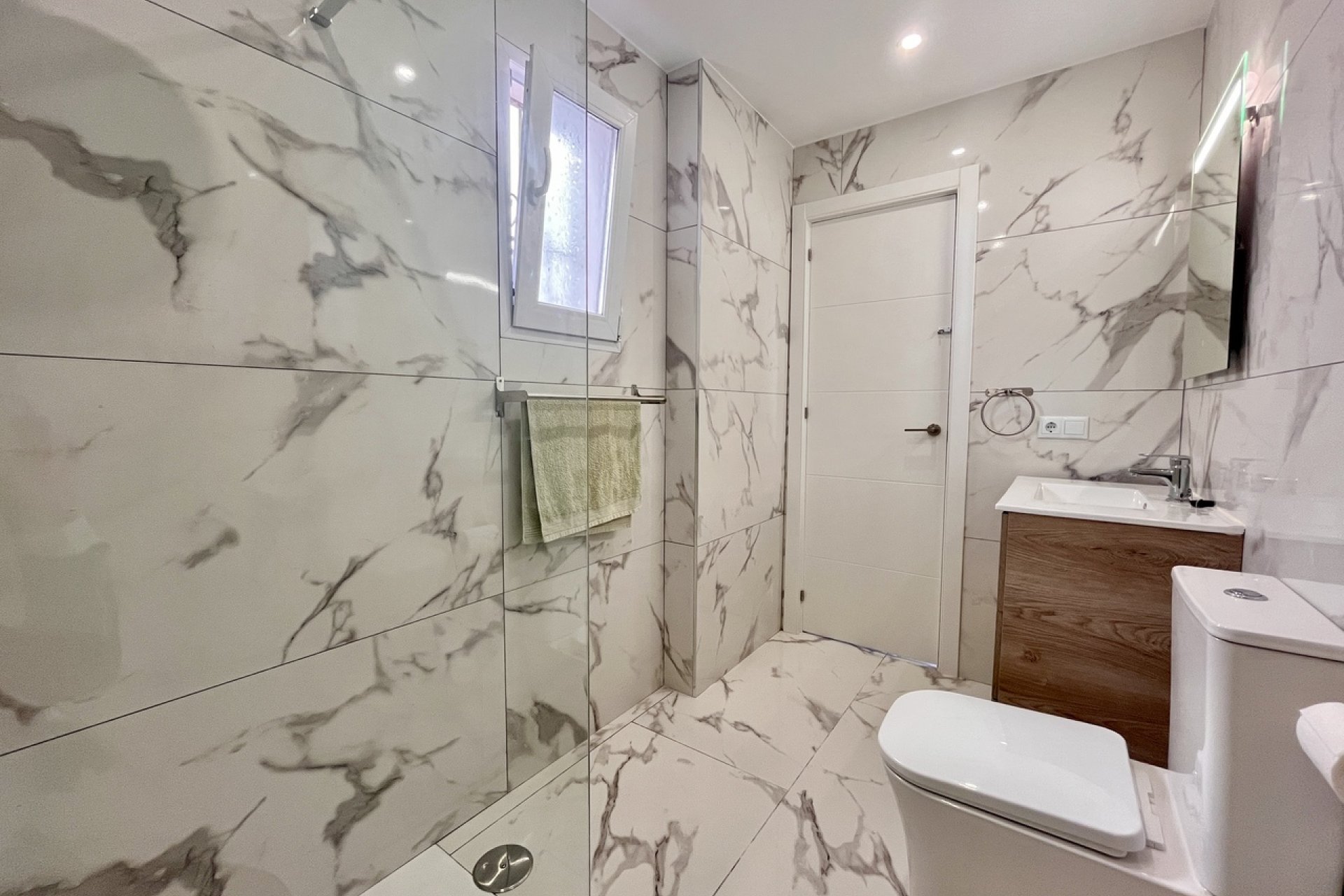 Segunda mano - Apartment - Flat - Villamartin