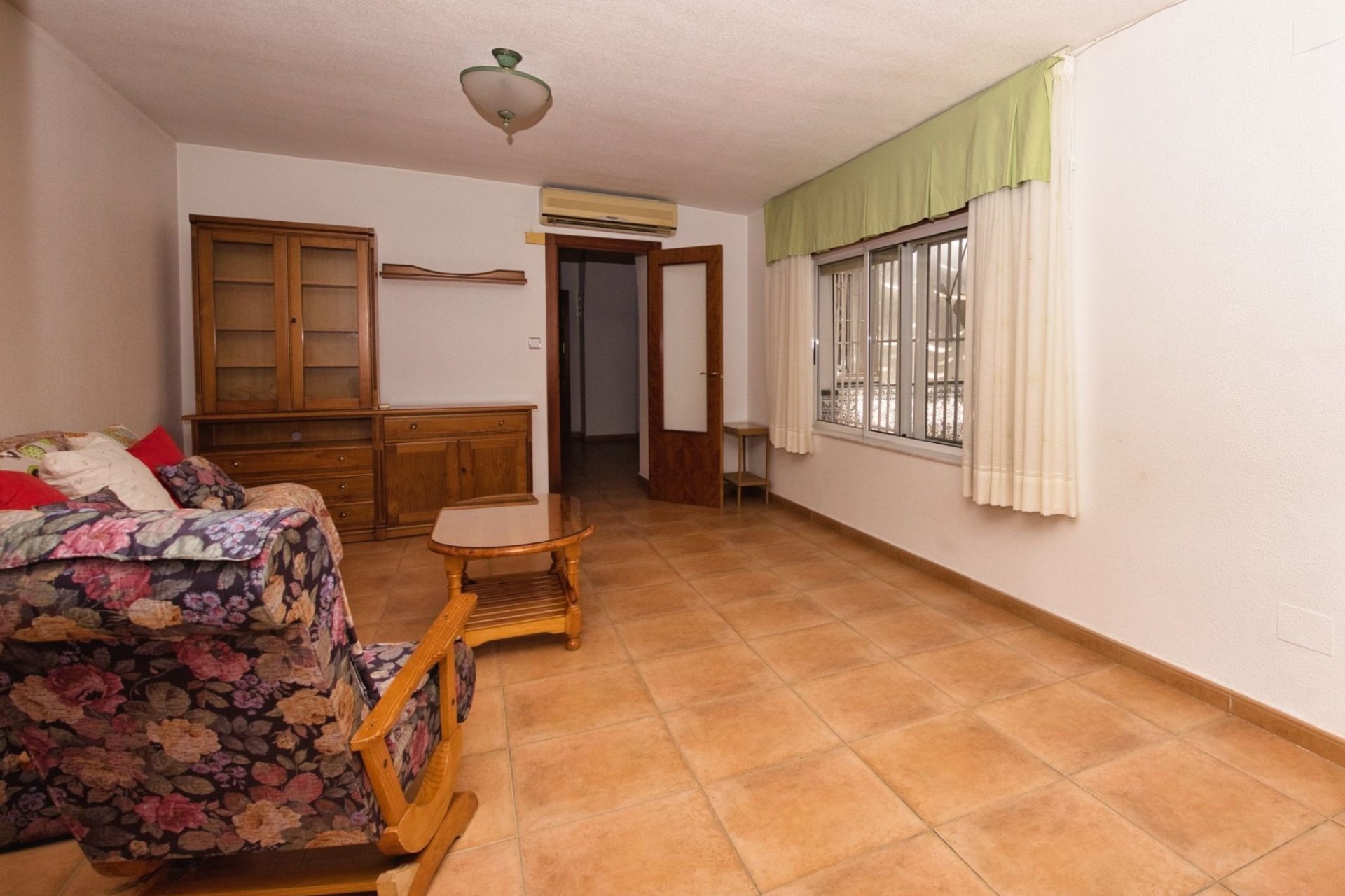 Segunda mano - Chalet - Benijofar