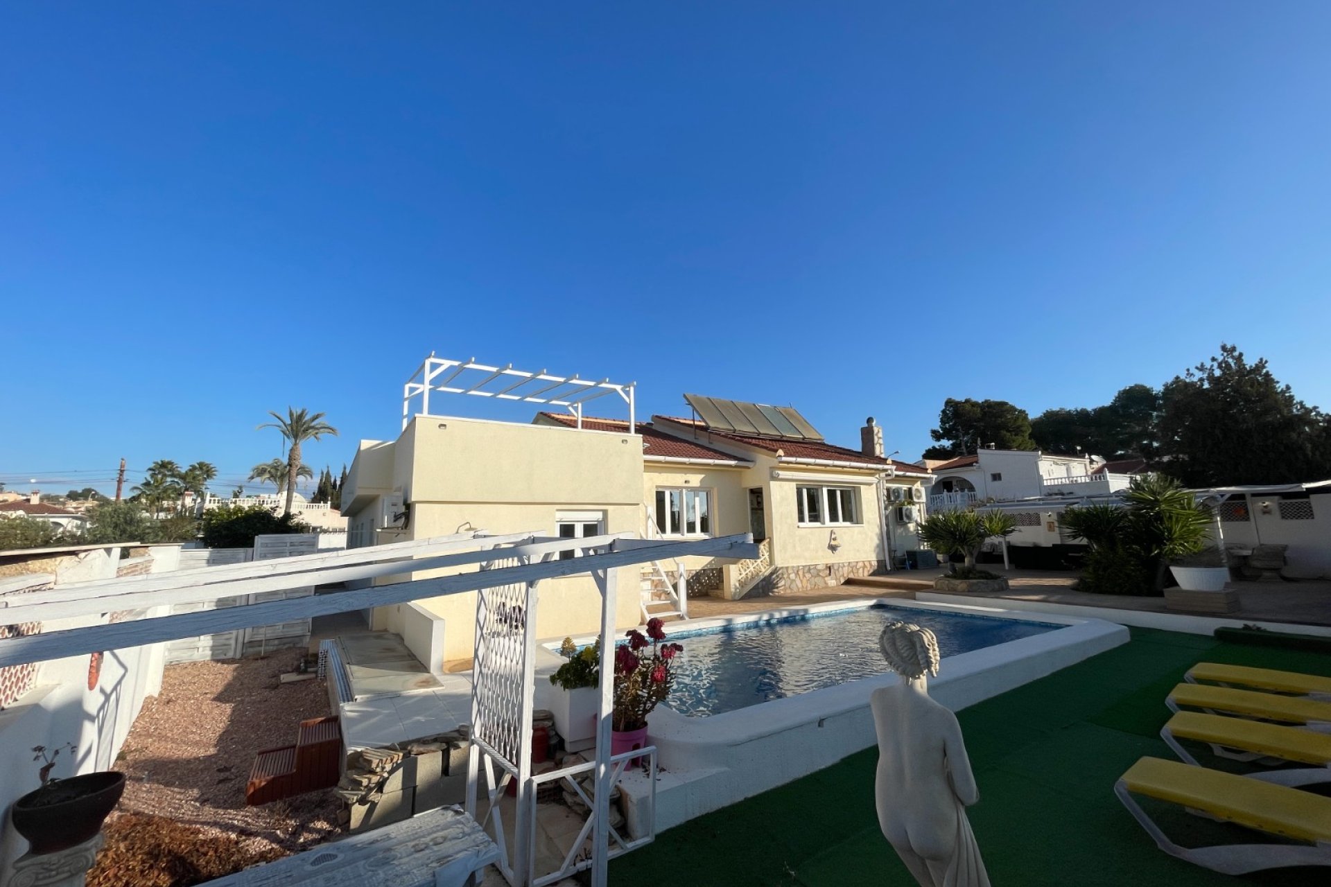 Segunda mano - Chalet - Ciudad Quesada