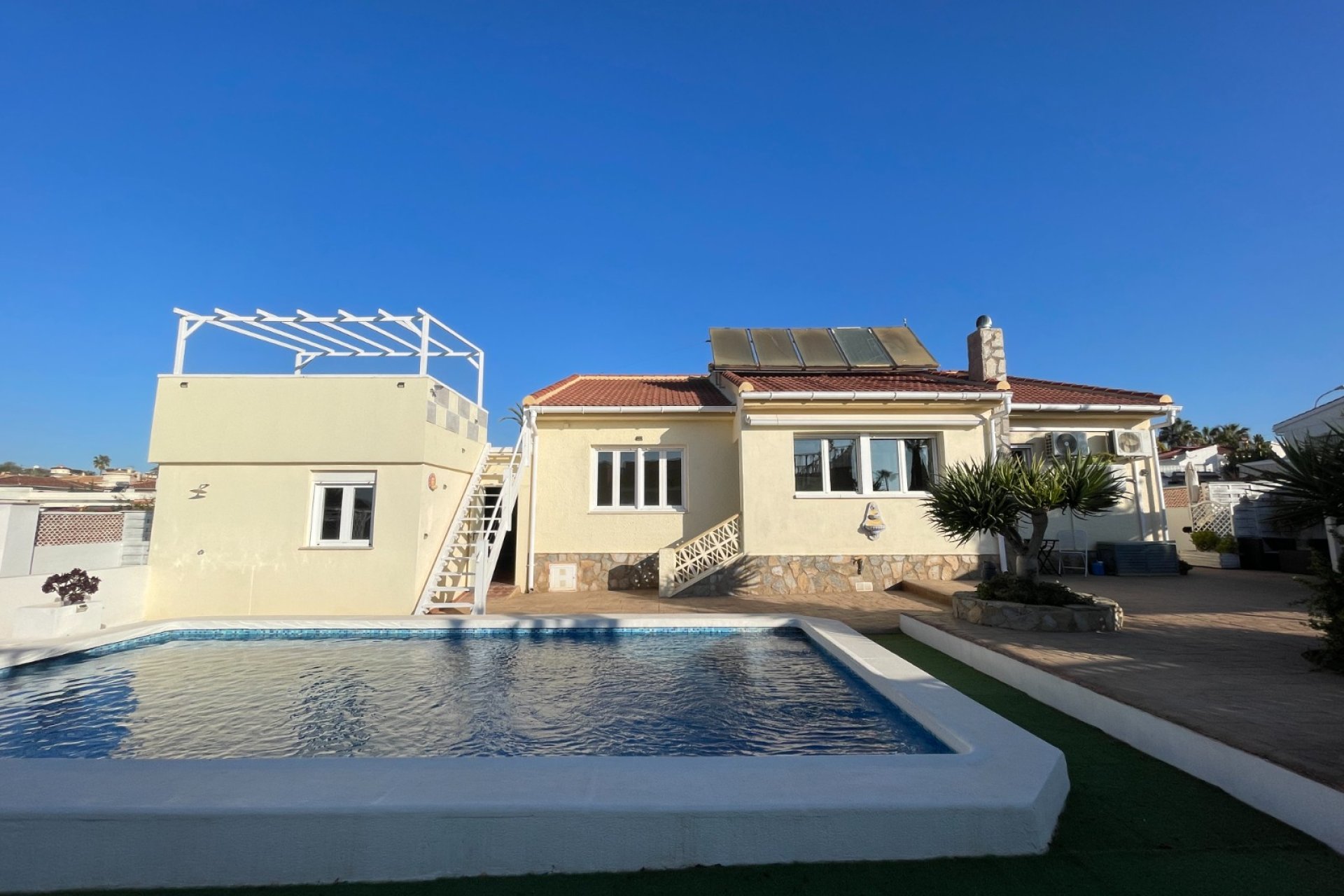 Segunda mano - Chalet - Ciudad Quesada