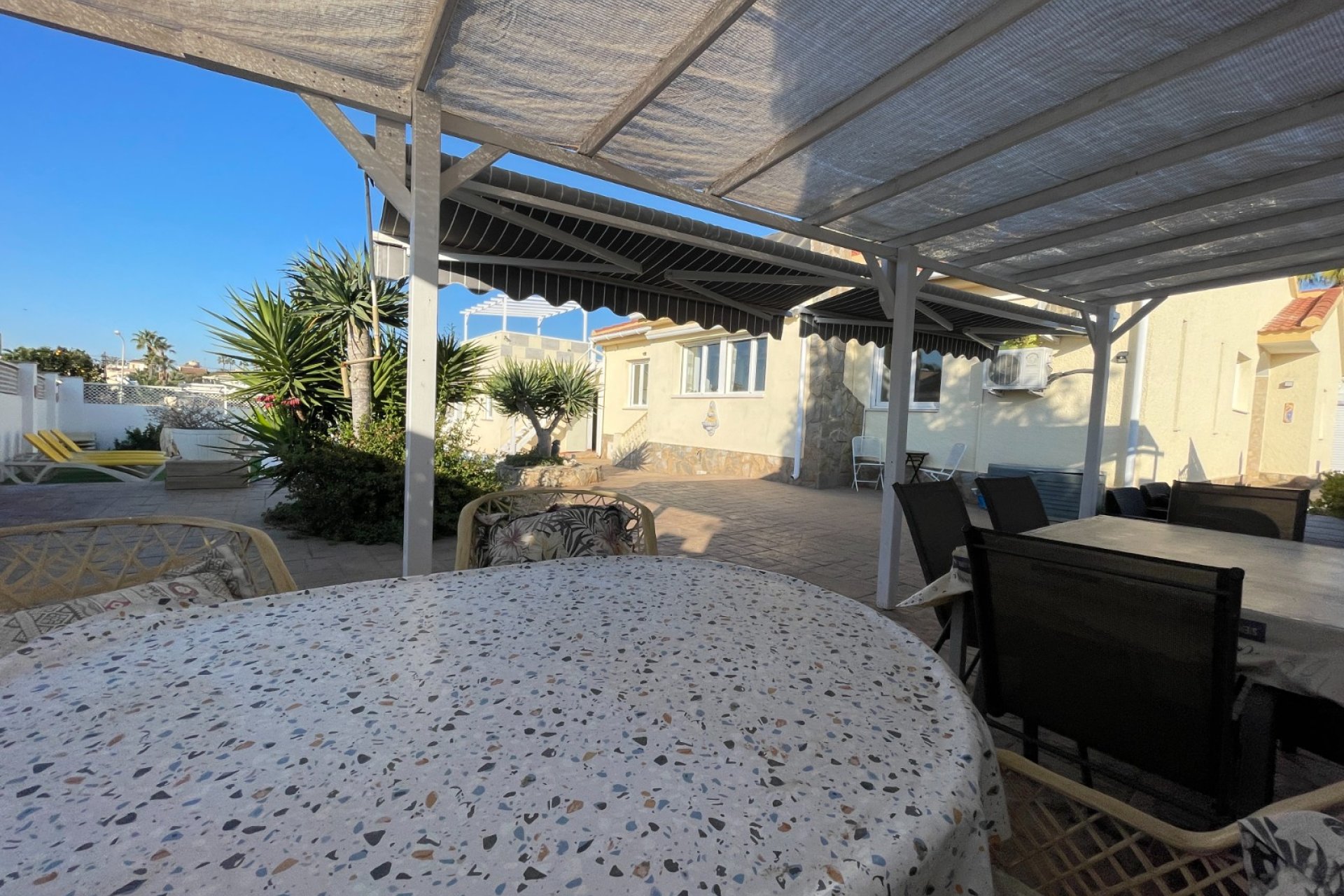 Segunda mano - Chalet - Ciudad Quesada