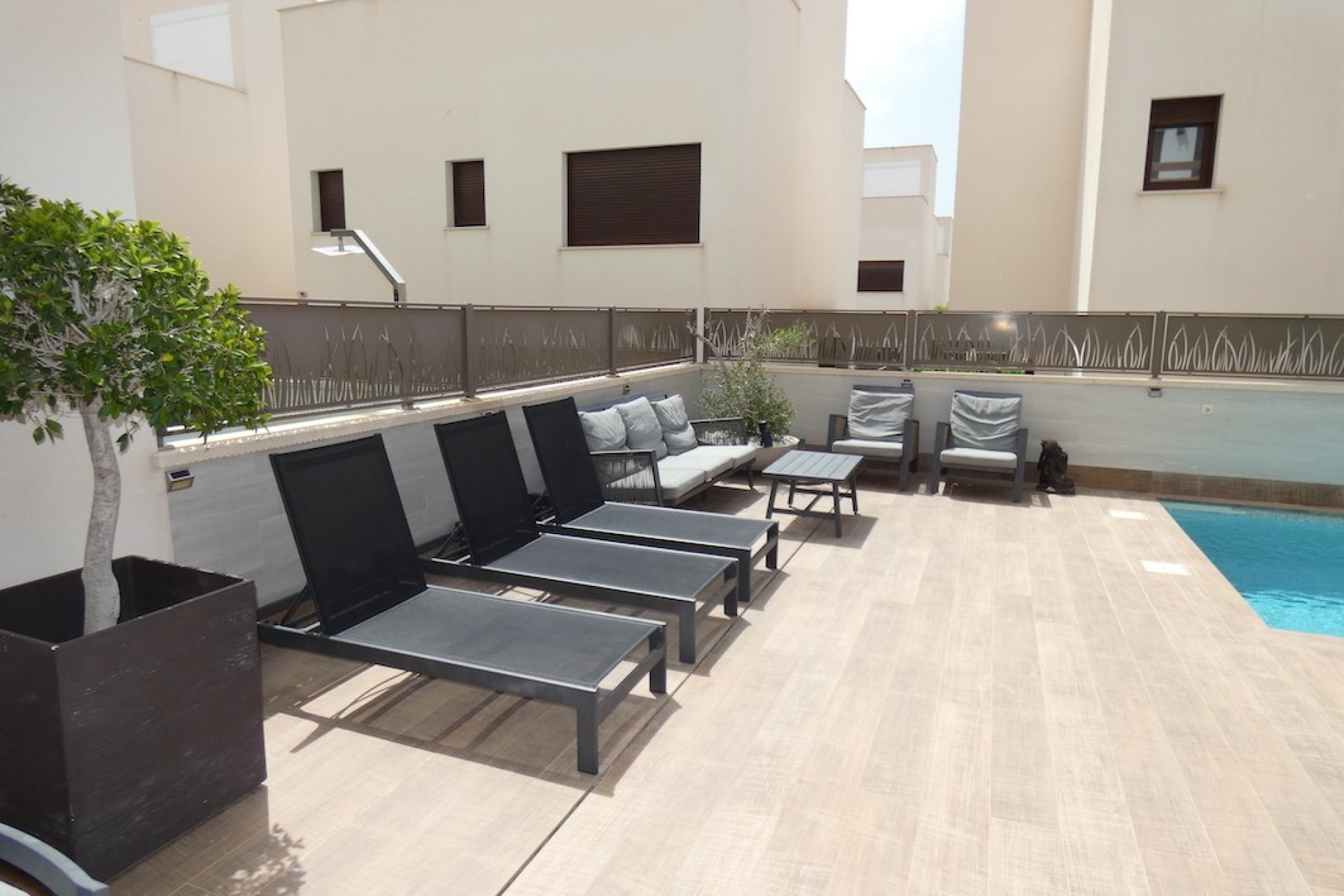 Segunda mano - Chalet - Ciudad Quesada