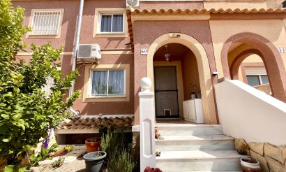 Townhouse - Verkauf - Avileses - Avileses