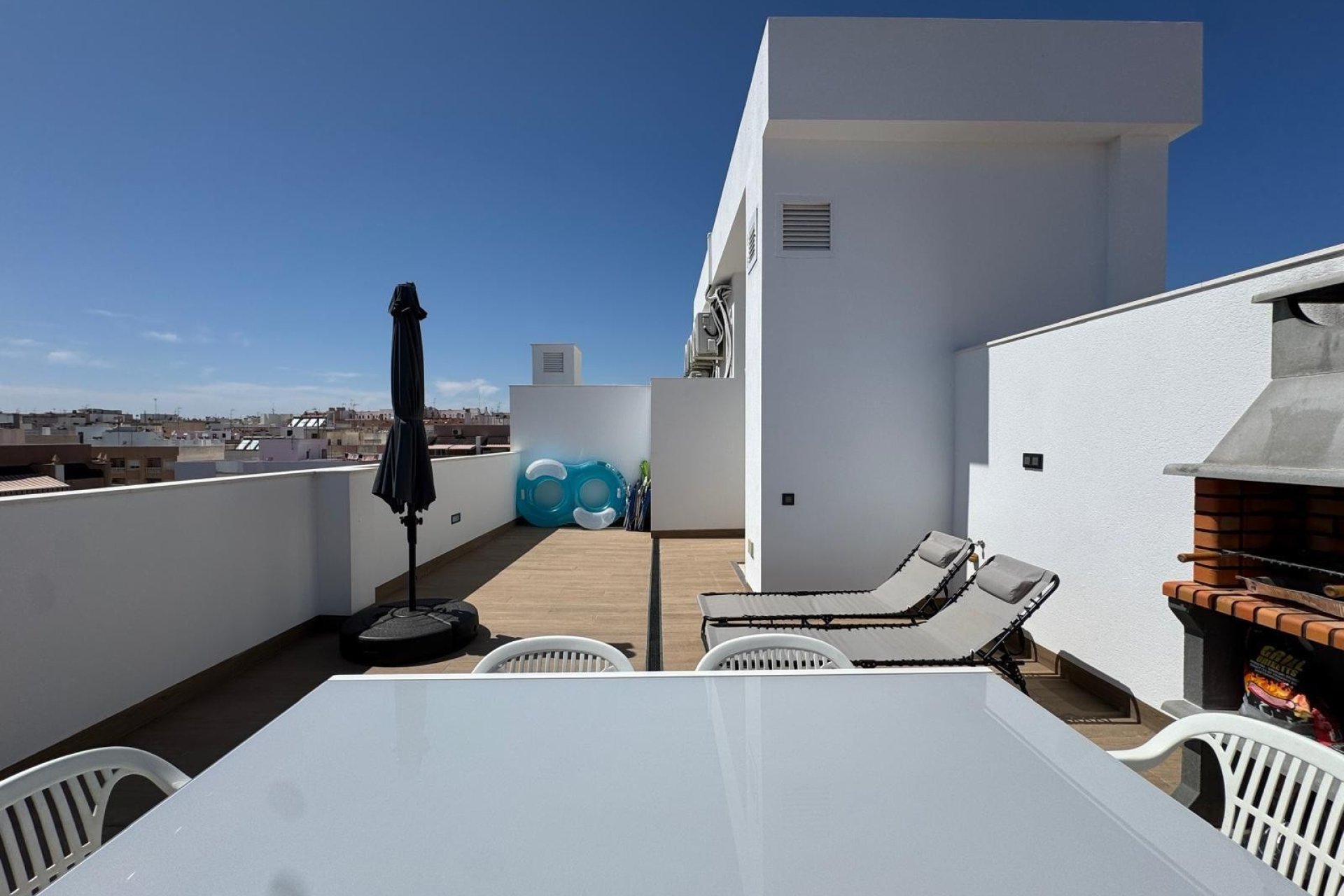 Verkauf - Apartment - Flat - Torrevieia - Center