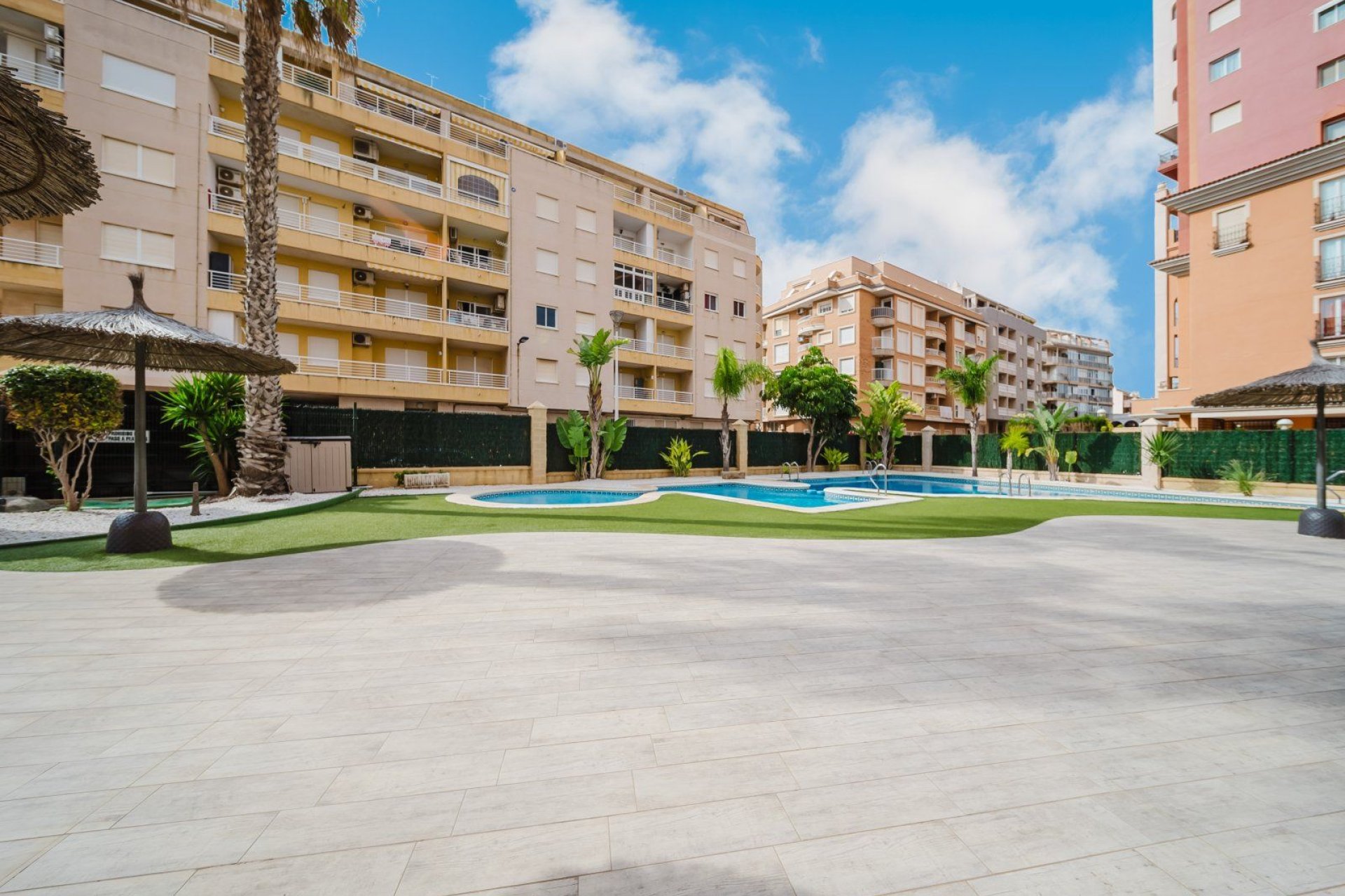 Verkauf - Apartment - Flat - Torrevieia - Playa de Los Locos