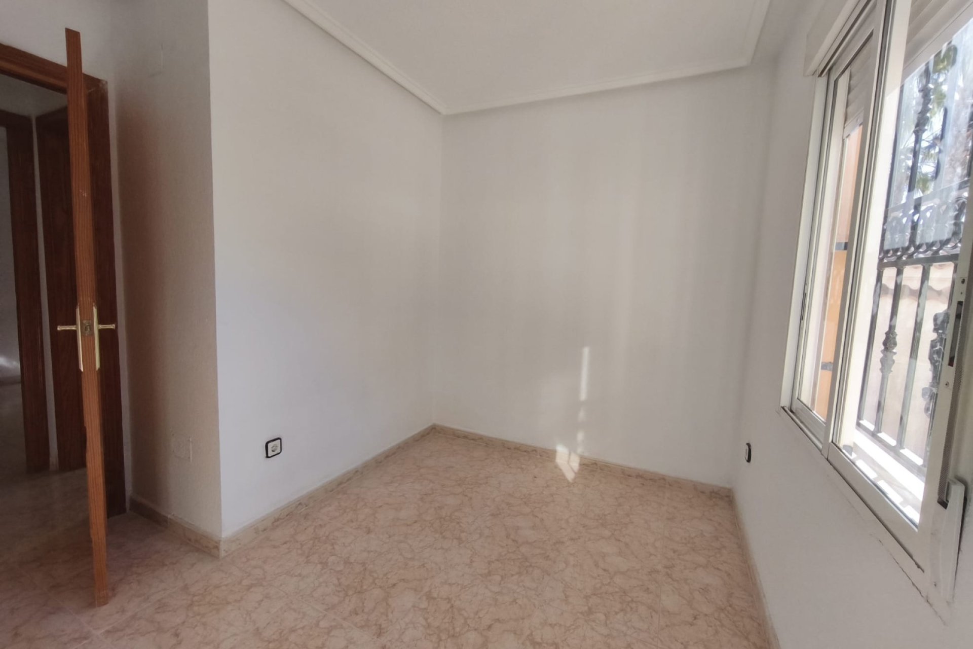 Verkauf - Bungalow - Orihuela Costa - Punta Prima