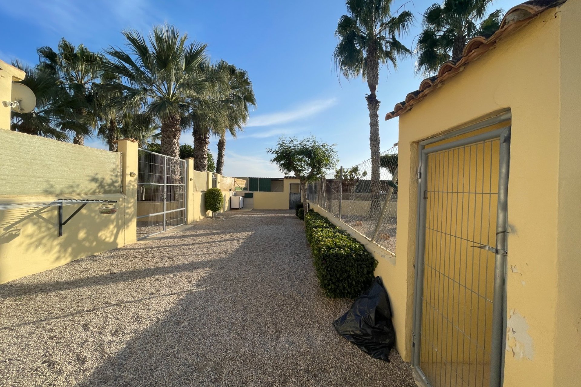 Verkauf - Finca / Country Property - Elche - Las Bayas