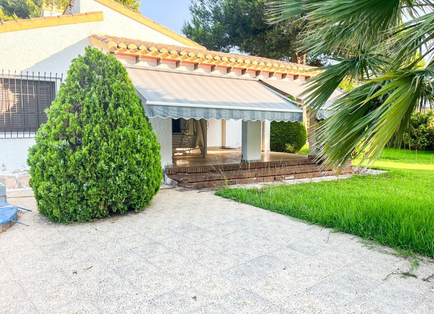 Verkauf - Haus - Orihuela Costa - Punta Prima
