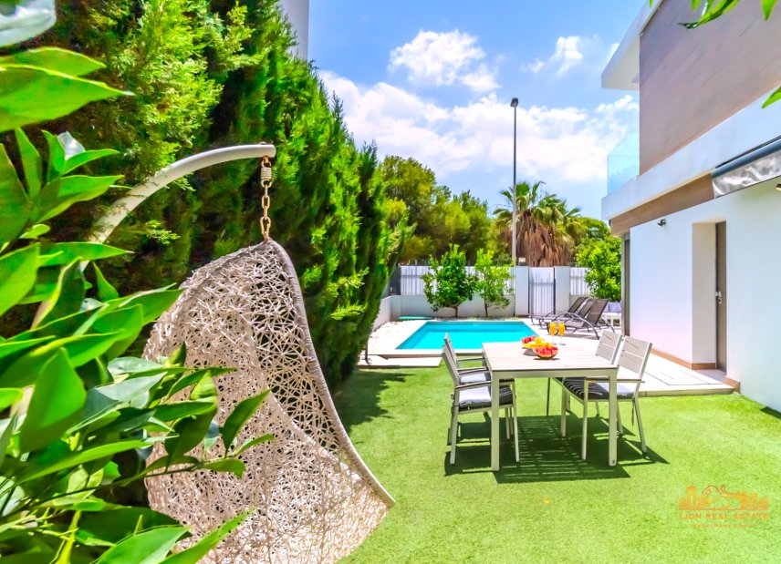 Verkauf - Haus - Orihuela Costa - Villamartin