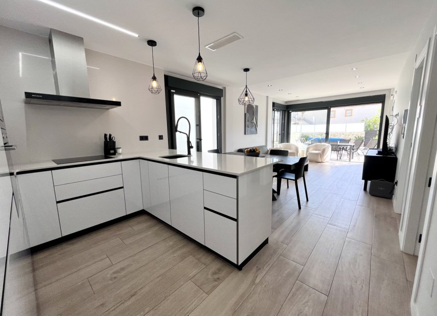 Verkauf - Haus - Playa Flamenca - 