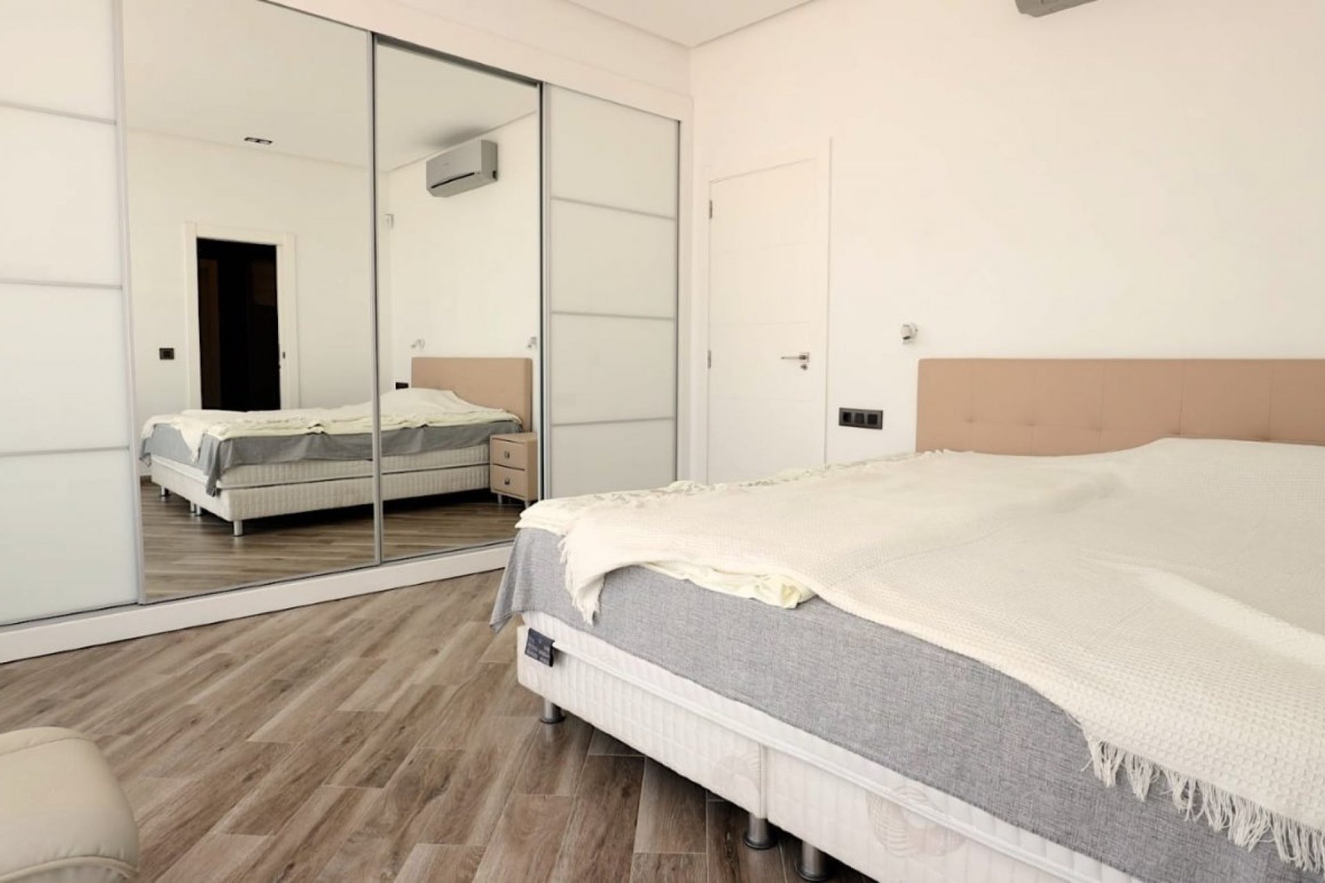 Verkauf - Haus - Torrevieia - Los Angeles