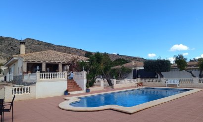 Villa - Använda fastigheter - Fortuna - Fortuna