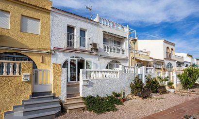 Villa - Använda fastigheter - Torrevieia - La Siesta