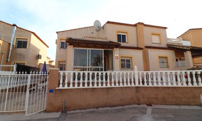 Villa - Resale - Algorfa - Montebello