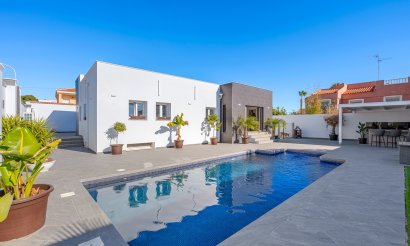 Villa - Resale - Ciudad Quesada - 