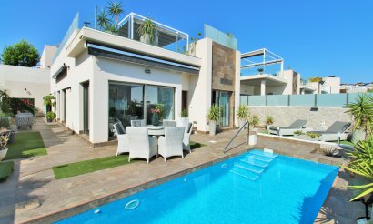 Villa - Resale - Villamartin - Villamartin