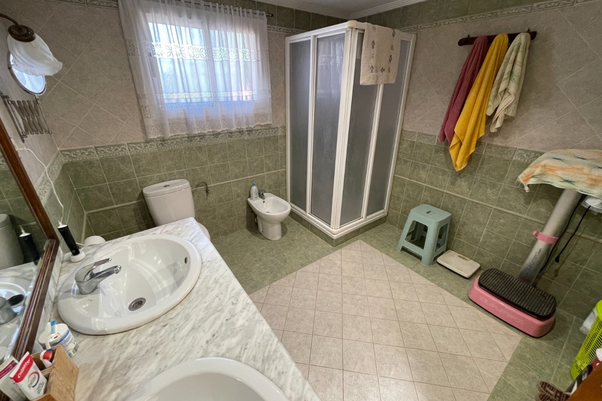 Вторичка - Bилла - Crevillente