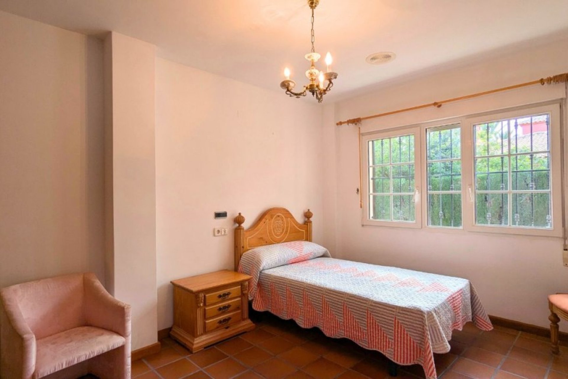 Вторичка - Bилла - Mil Palmeras