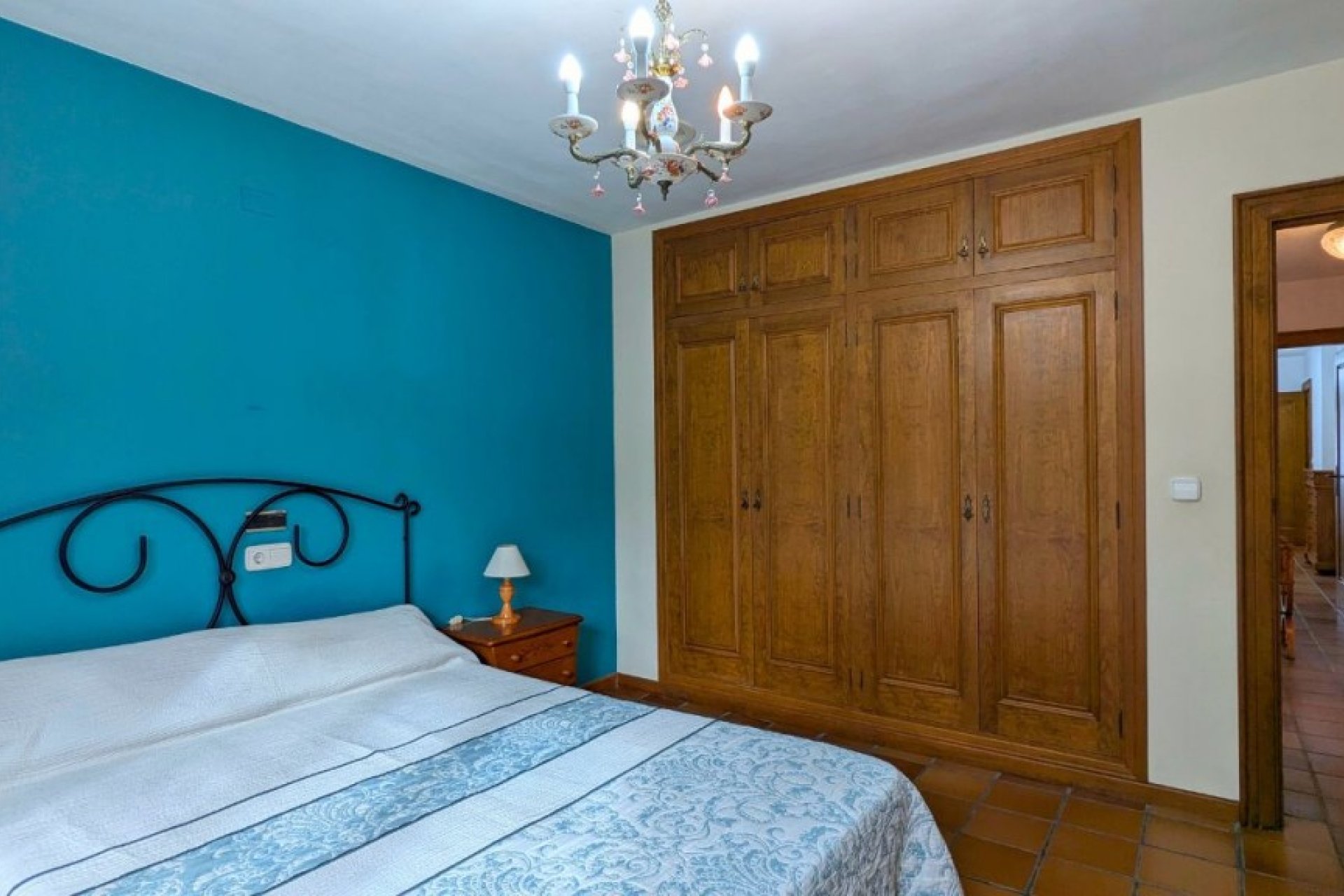 Вторичка - Bилла - Mil Palmeras