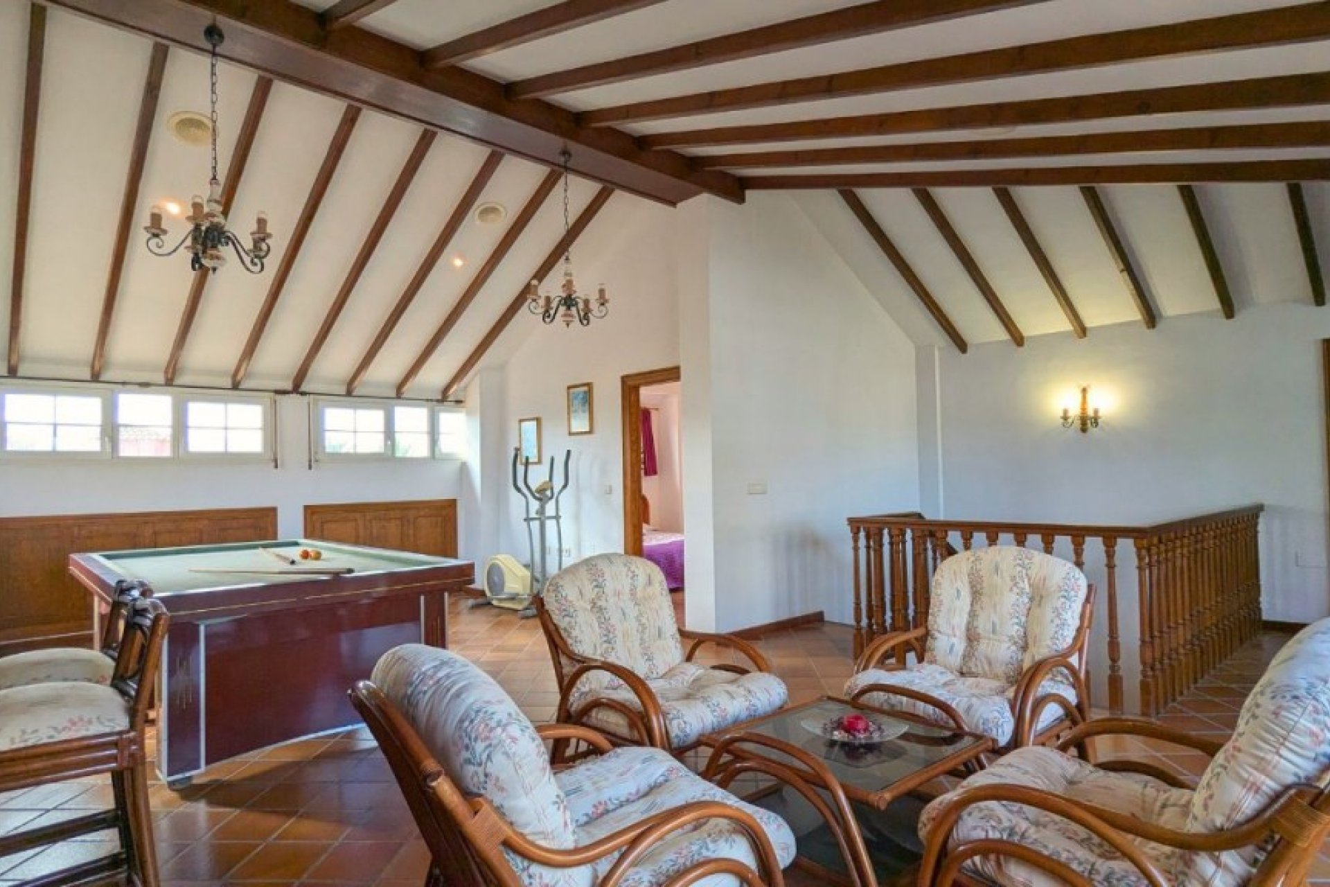 Вторичка - Bилла - Mil Palmeras