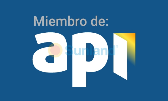 Sunland är nu autoriserad fastighetsmäklare i Spanien och medlem i API