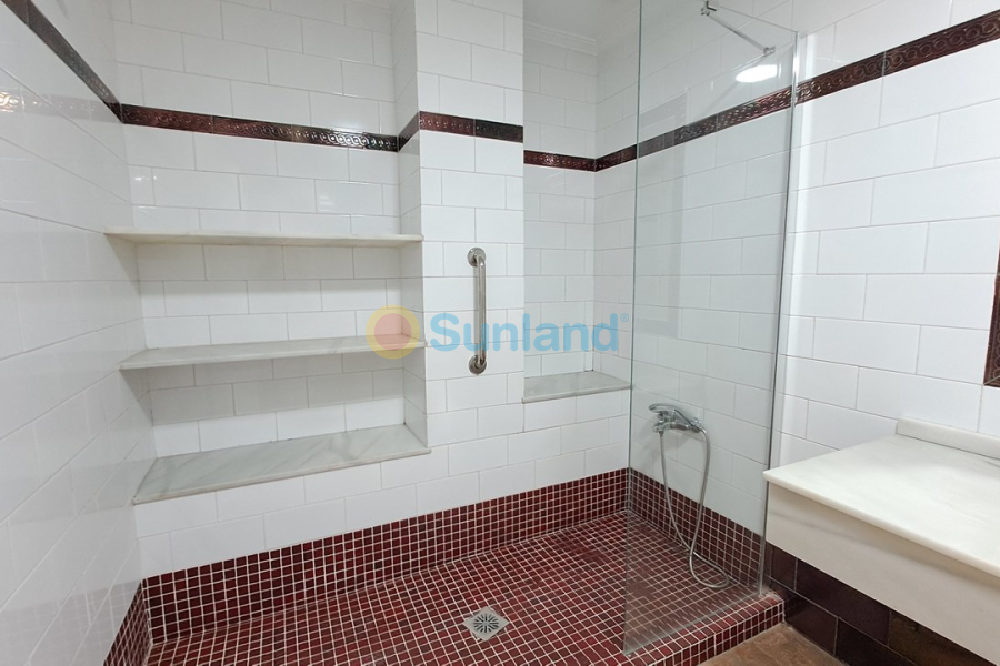 Segunda mano - A - Torrevieja