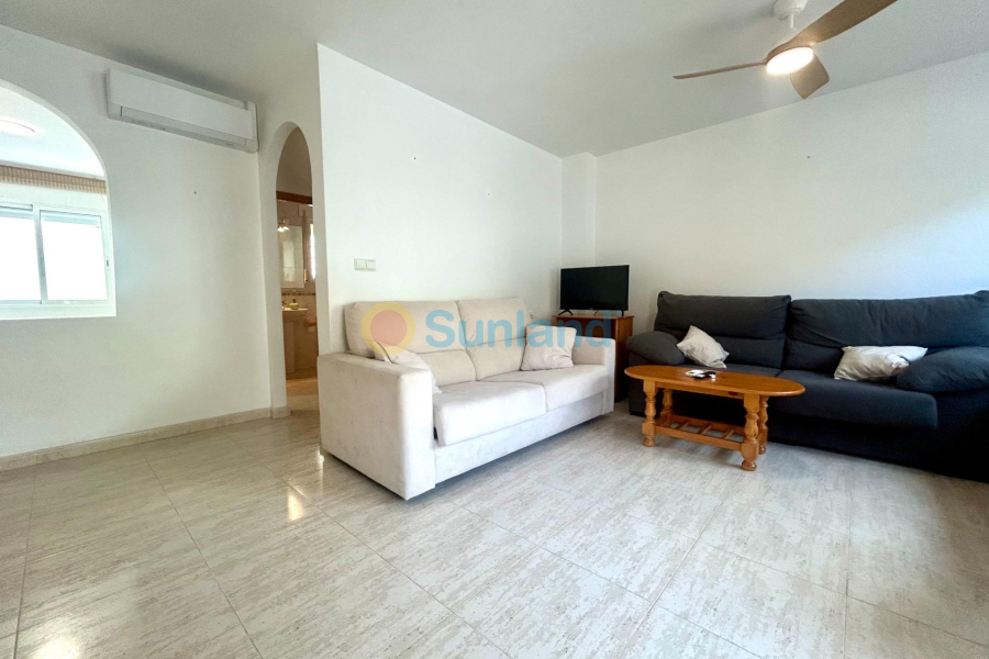 Använda fastigheter - Terraced house - Orihuela Costa - Campoamor