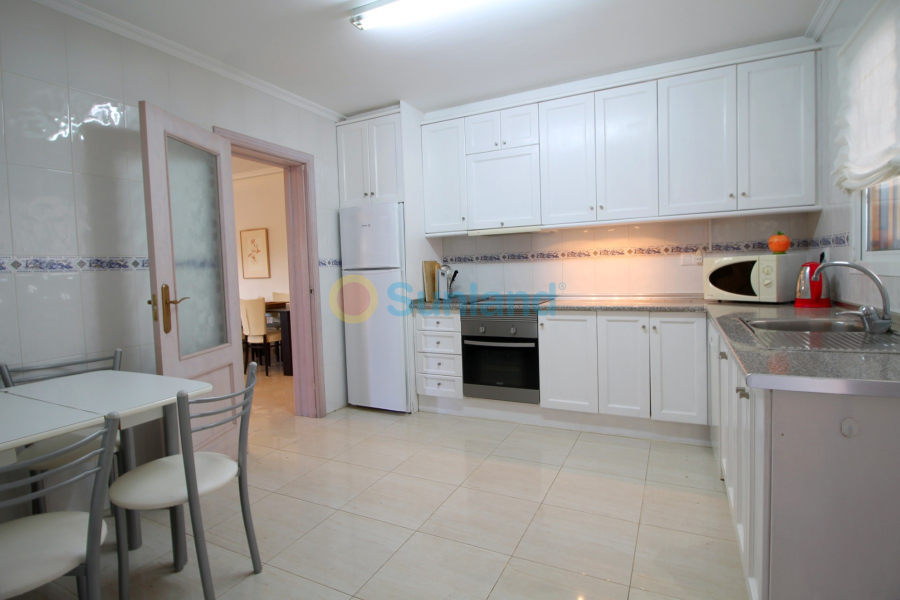 Resale - Villa - Orihuela Costa - Mil Palmeras