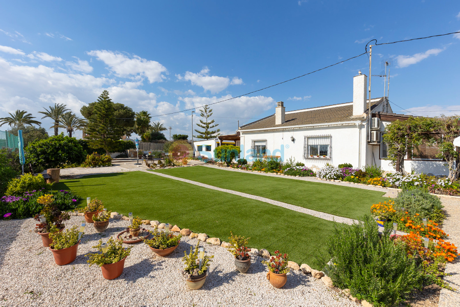 Resale - Villa - San Javier - 