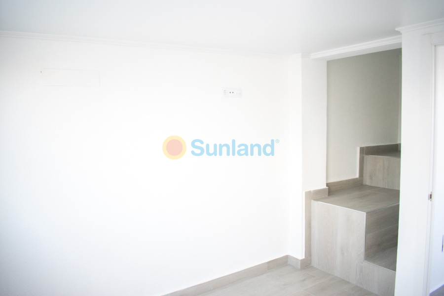 Brukte eiendommer - Rekkehus - Torrevieja - Torreblanca