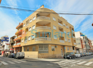 Apartment - Resale - Torrevieja - Torrevieja