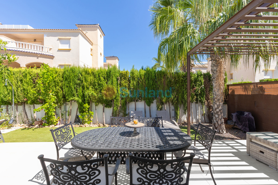 Resale - Villa - Orihuela Costa - Lomas De Cabo Roig