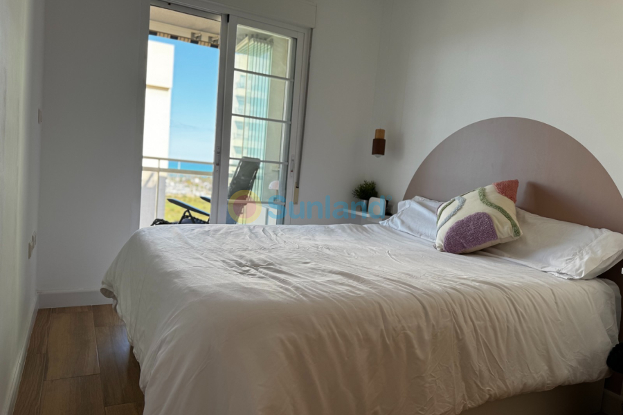 Segunda mano - Apartamento - Guardamar del Segura - Puerto Deportivo