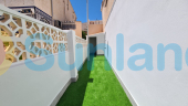 Resale - Townhouse - La Mata