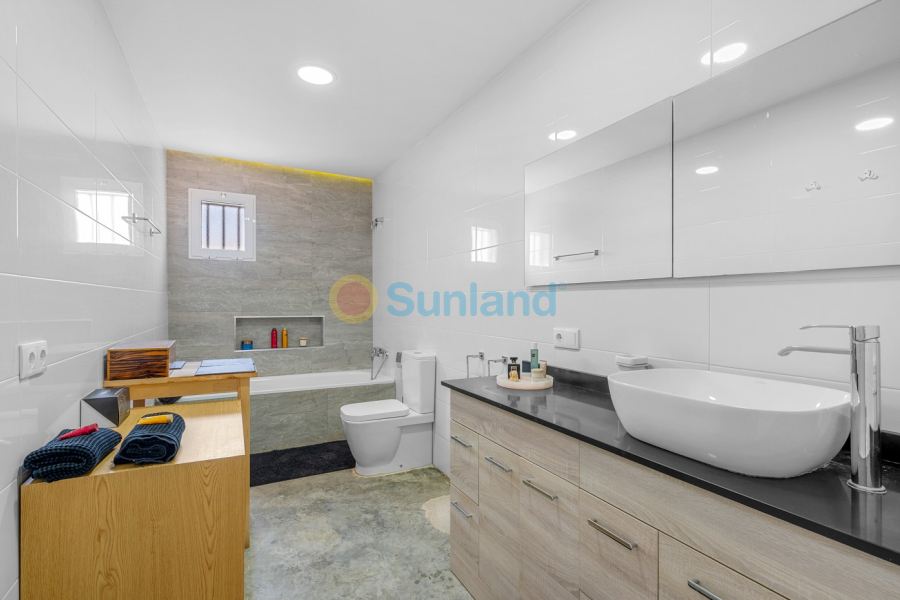 Resale - Country estate - Elche/Elx