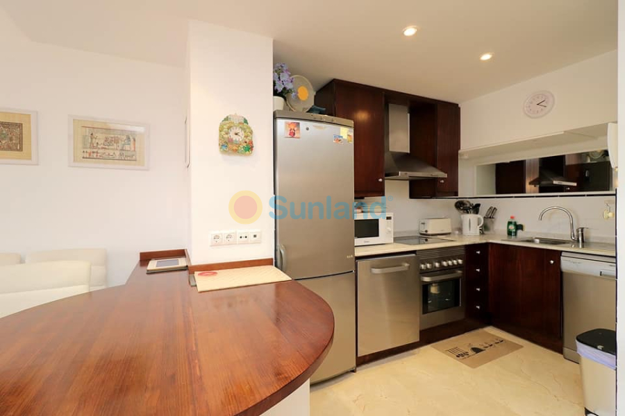 Resale - Apartment - Torrevieja - Punta Prima