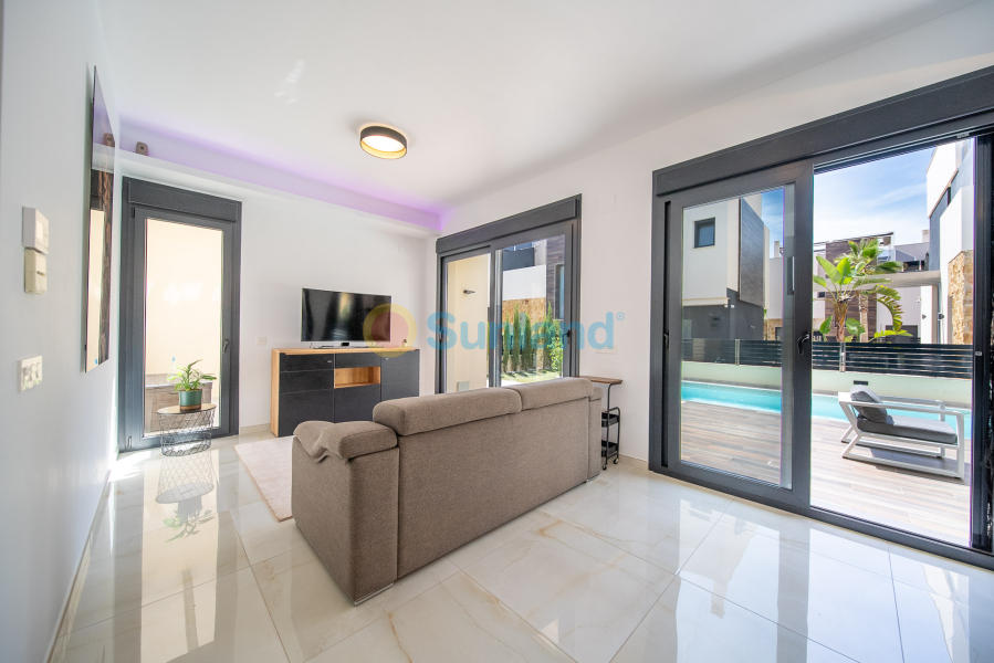 Brukte eiendommer - Villa - Orihuela Costa - Lomas De Cabo Roig