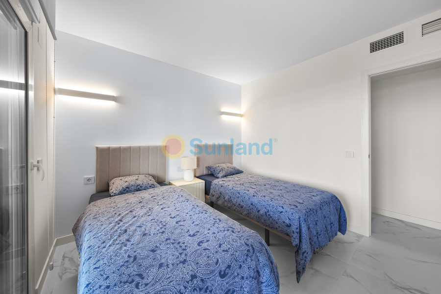 Resale - Apartamento - Torrevieja - Punta Prima
