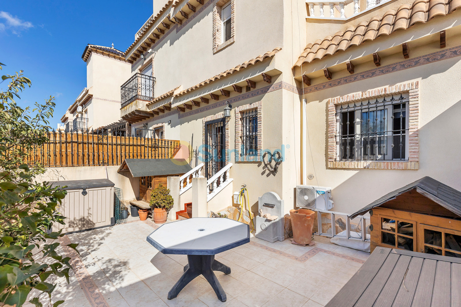 Resale - Casa de Pueblo - Orihuela Costa - Los Almendros