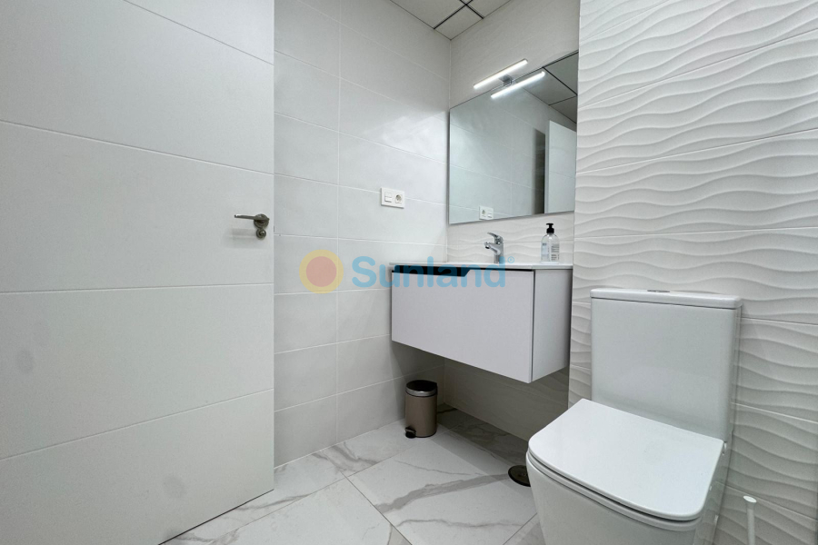 Resale - Apartment - Torrevieja - 