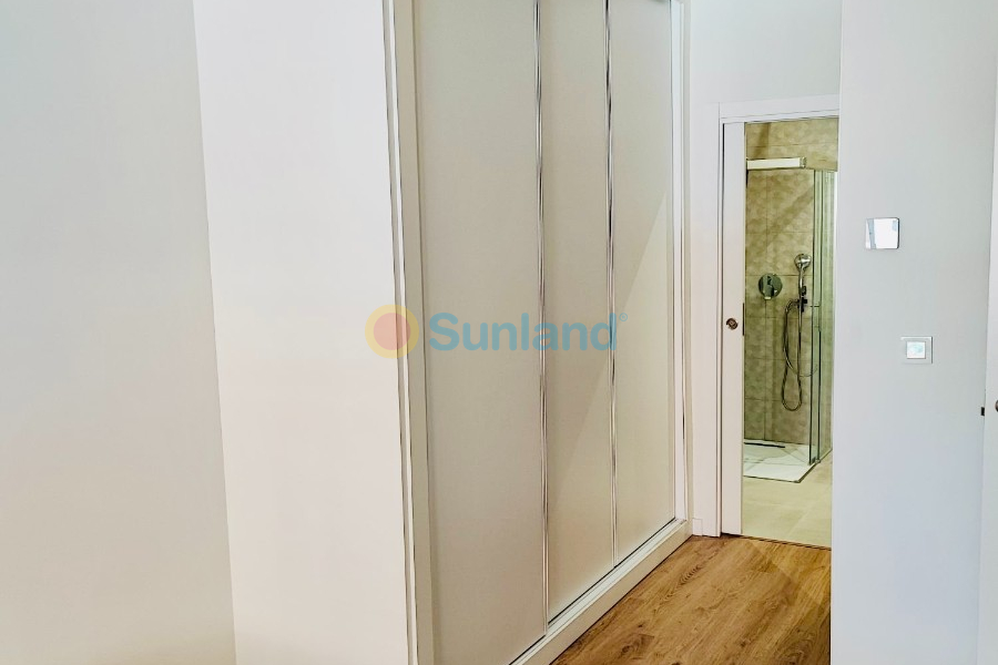 Använda fastigheter - Lägenhet - Torrevieja - Centro