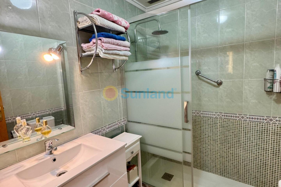 Resale - P - Torrevieja - Centro