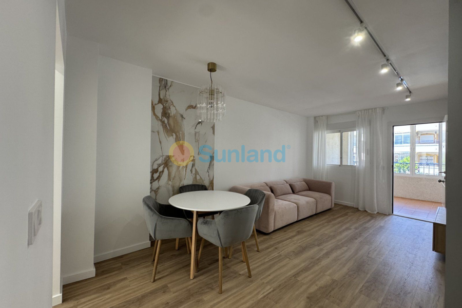 Resale - Apartamento - Orihuela Costa - La Ciñuelica