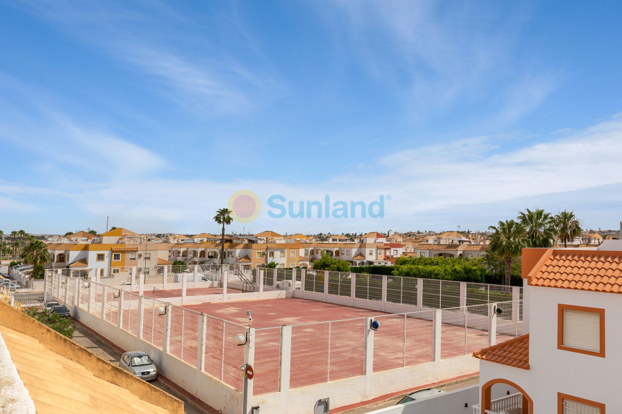 Resale - Townhouse - Torrevieja - 