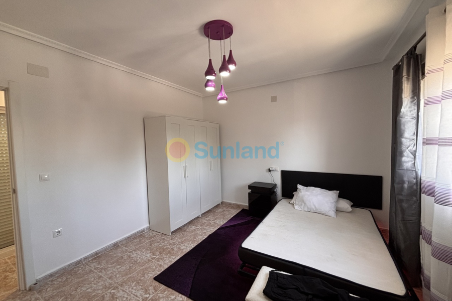 Resale - V - Benijofar