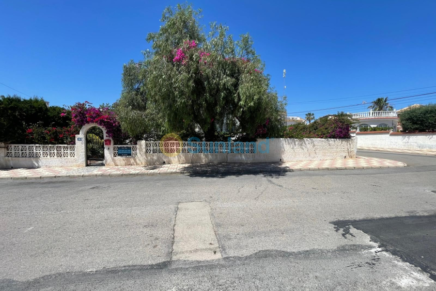 Verkauf - Detached Villa - Ciudad Quesada - Central Quesada