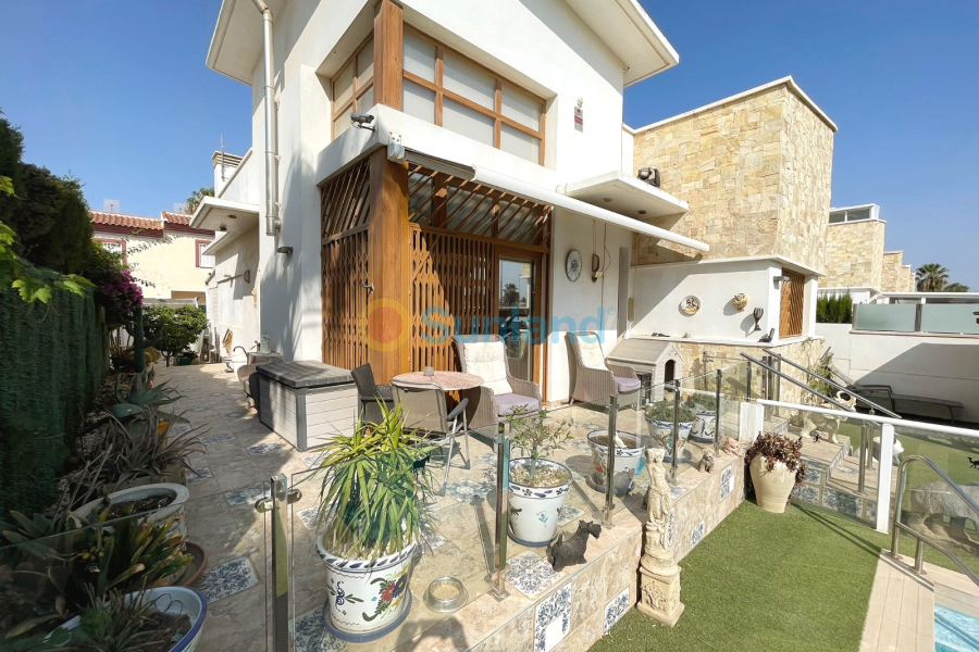 Resale - Townhouse - Ciudad Quesada - Doña Pepa