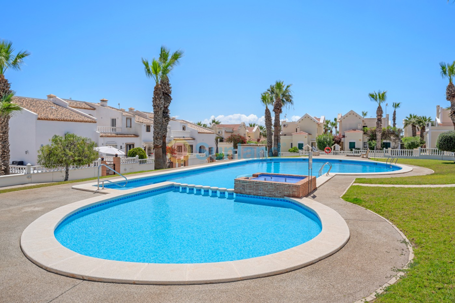Segunda mano - Chalet - Orihuela Costa - Los Dolses