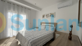 Resale - Villa - Torrevieja - San Luis