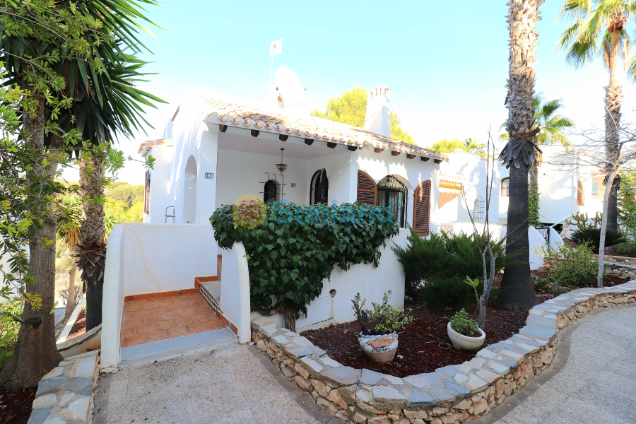 Resale - Villa - Orihuela Costa - Los Dolses